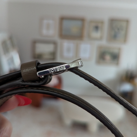 Toteme T Lock bag 1️⃣1️⃣0️⃣0️⃣ - Picture 7 of 16